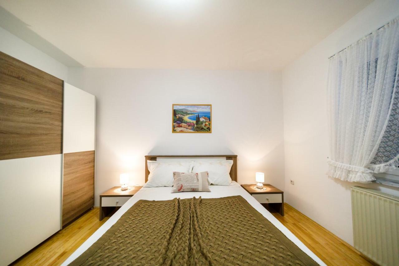 Apartment Anton Крк Екстер'єр фото